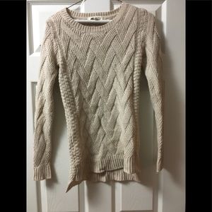 Cream colored sweater top